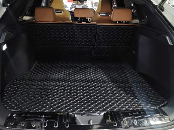 Фото 4 - Changan UNI-K