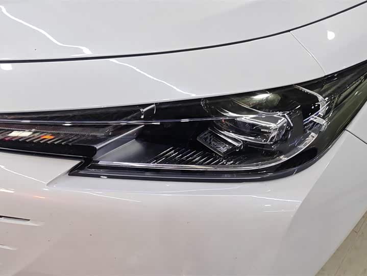 Фото 5 - Changan UNI-K