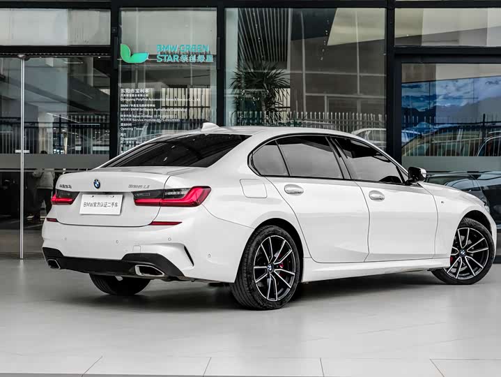 Фото 3 - BMW 3 Series