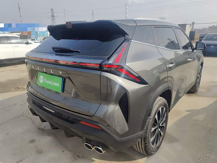 Фото 7 - Geely Atlas