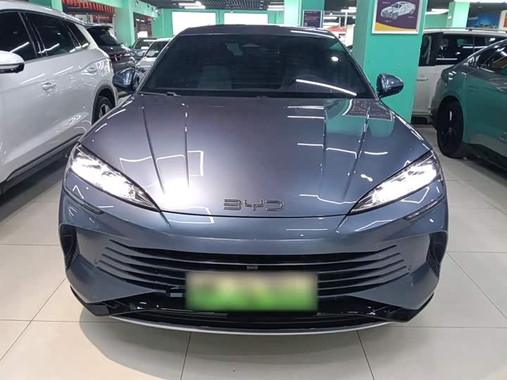 Фото 3 - BYD Seal