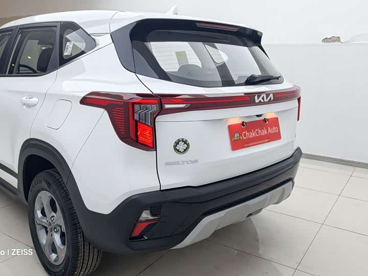Фото 5 - Kia Seltos