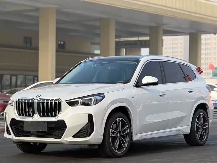 Фото 3 - BMW X1