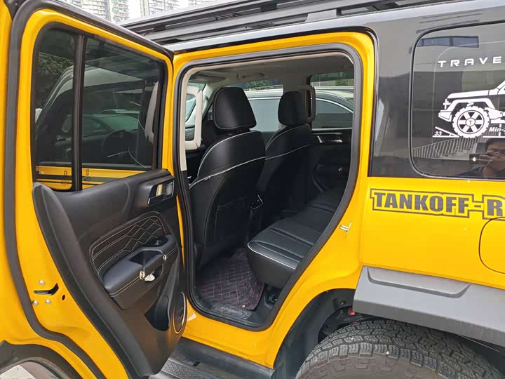 Фото 8 - Tank 300