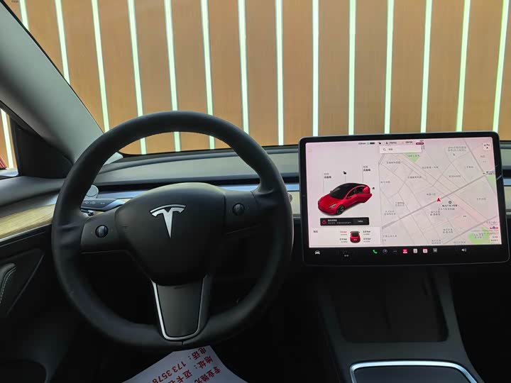 Фото 7 - Tesla Model 3