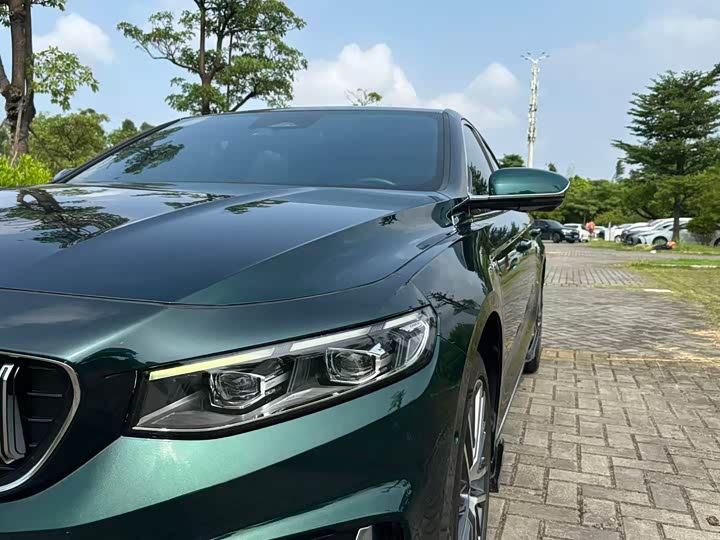 Фото 8 - Geely Preface