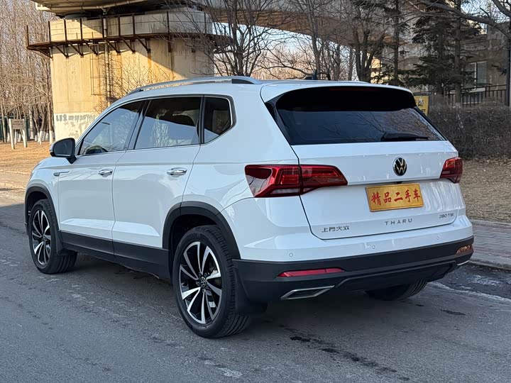Фото 8 - Volkswagen Tharu