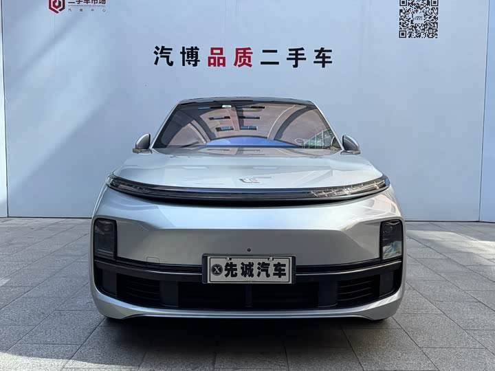 Фото 1 - LiXiang L8