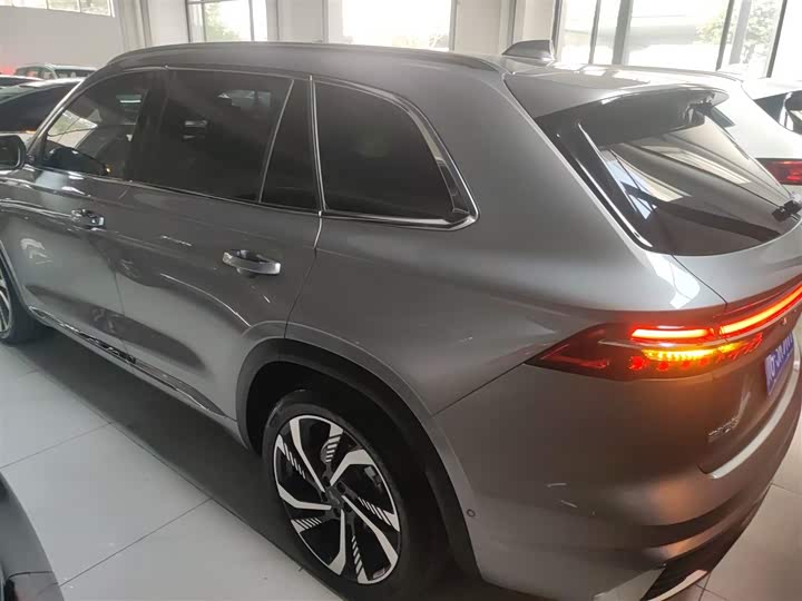 Фото 5 - Geely Monjaro