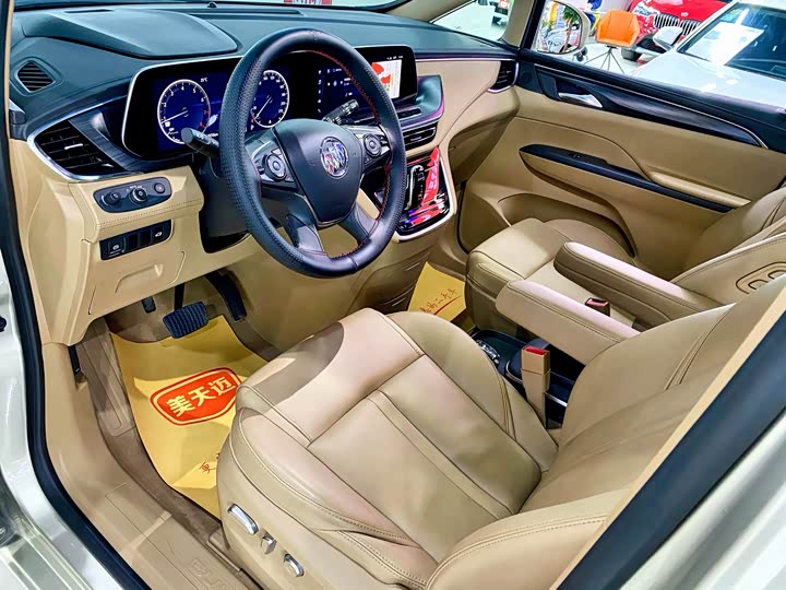 Фото 9 - Buick GL8 ES