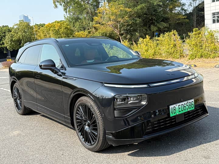 Фото 3 - XPeng G9