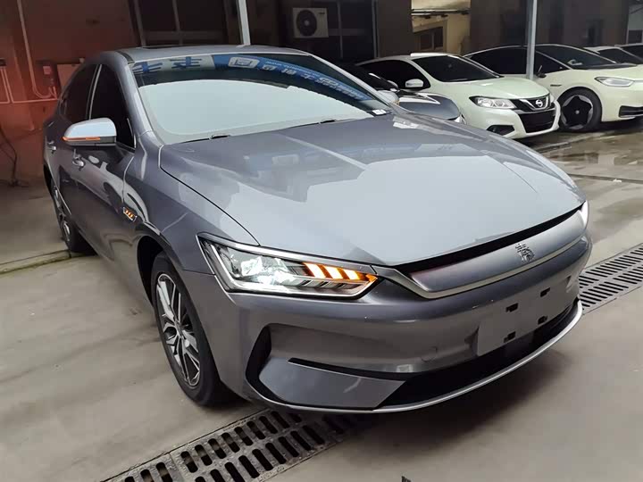 Фото 4 - BYD Qin Plus