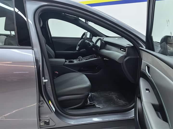 Фото 8 - BYD Qin Plus