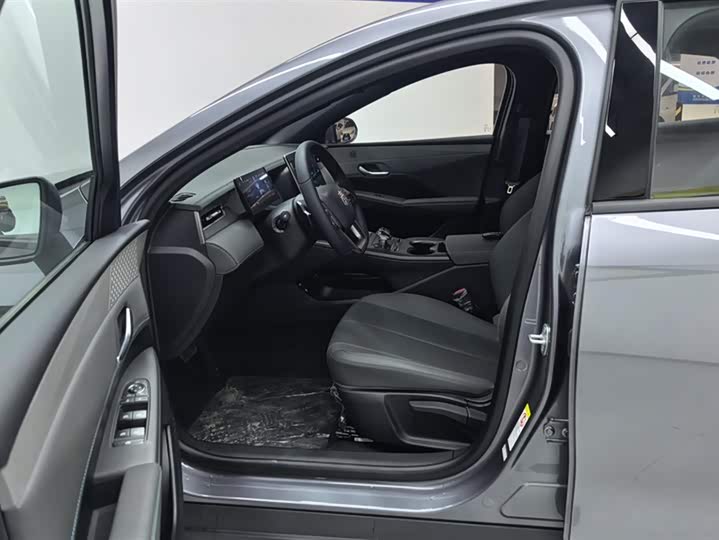 Фото 9 - BYD Qin Plus