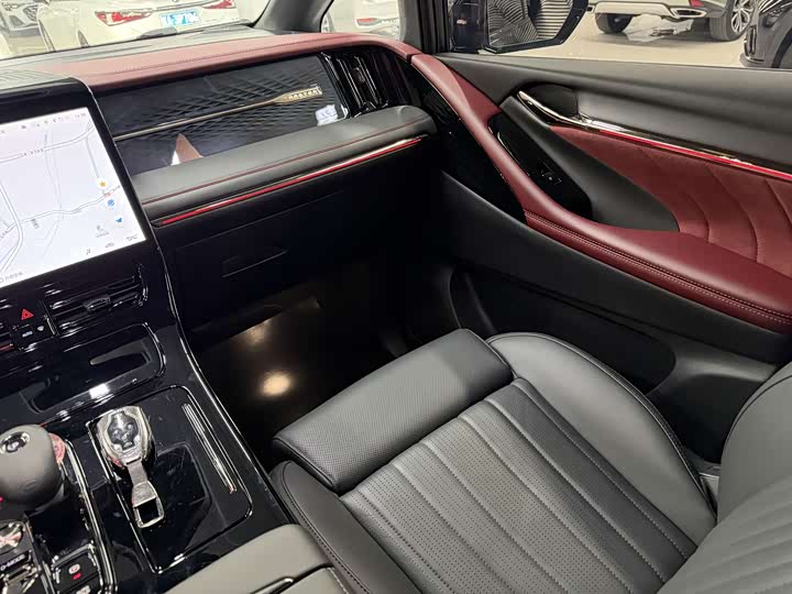 Фото 8 - GAC Trumpchi M8