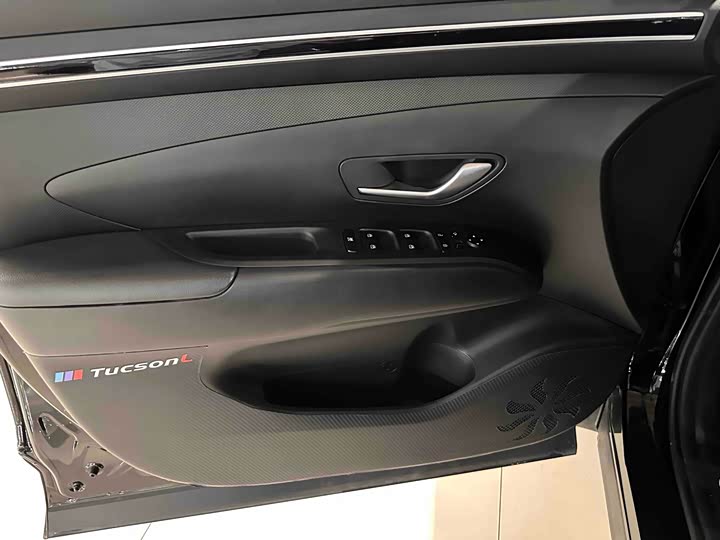 Фото 5 - Hyundai Tucson L