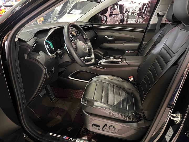 Фото 6 - Hyundai Tucson L