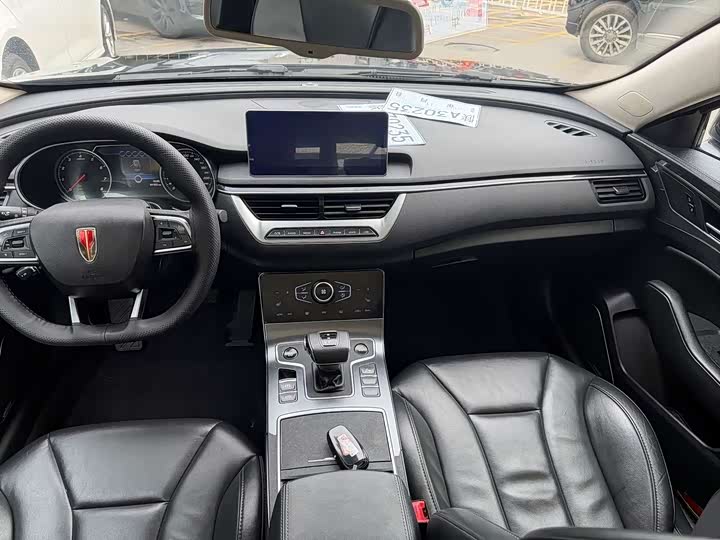 Фото 6 - Hongqi H5