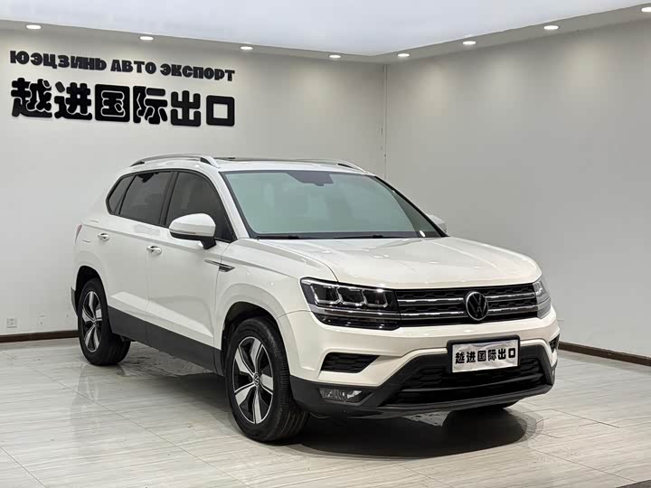 Фото 3 - Volkswagen Tharu