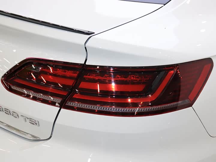 Фото 7 - Volkswagen CC