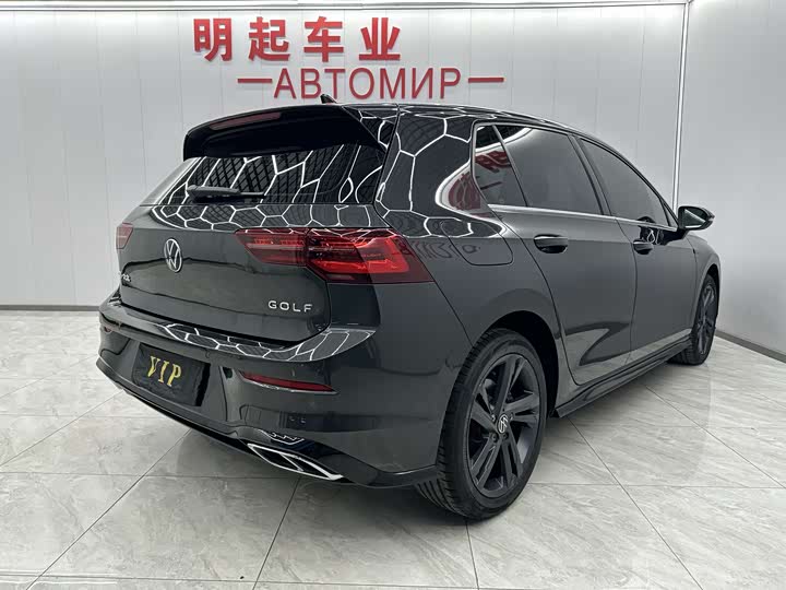 Фото 7 - Volkswagen Golf