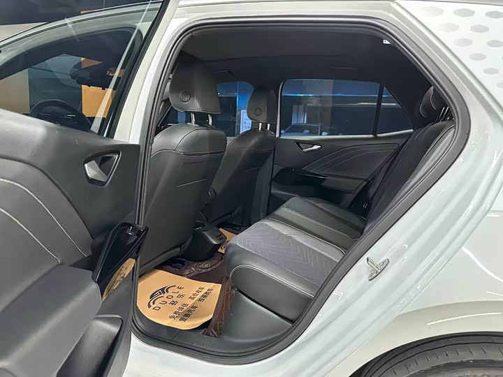 Фото 6 - Volkswagen ID.3