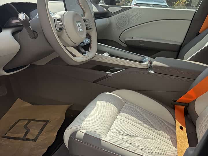 Фото 7 - Zeekr 007 GT