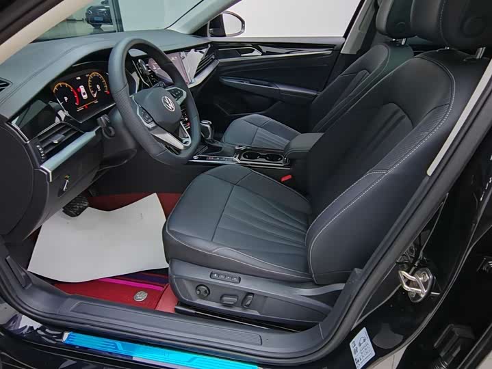 Фото 6 - Volkswagen Passat