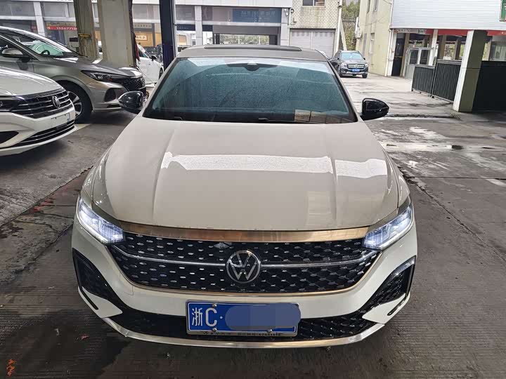 Фото 2 - Volkswagen Lavida