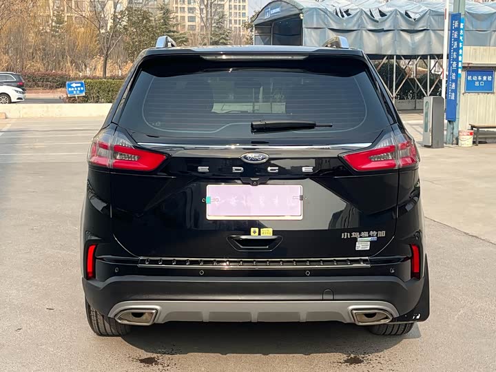 Фото 5 - Ford Edge