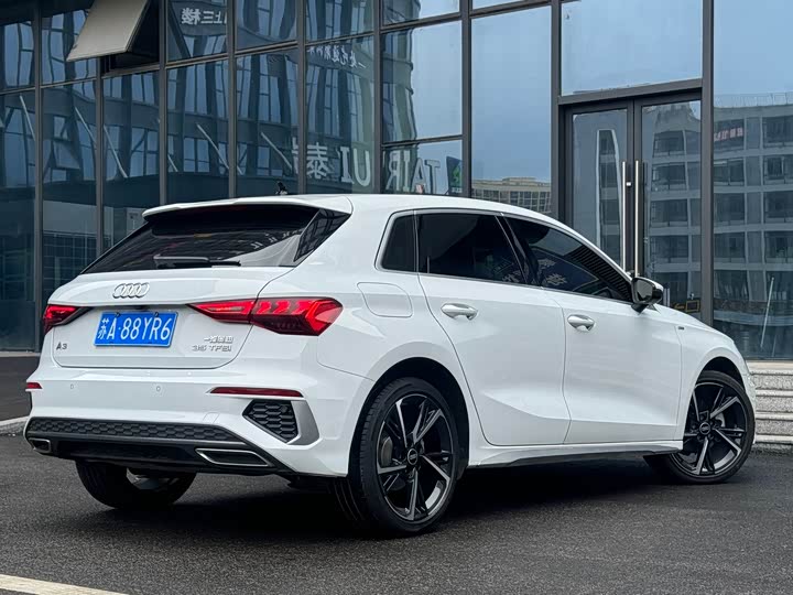 Фото 4 - Audi A3