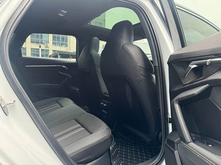 Фото 8 - Audi A3