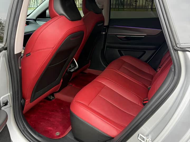 Фото 5 - XPeng P7