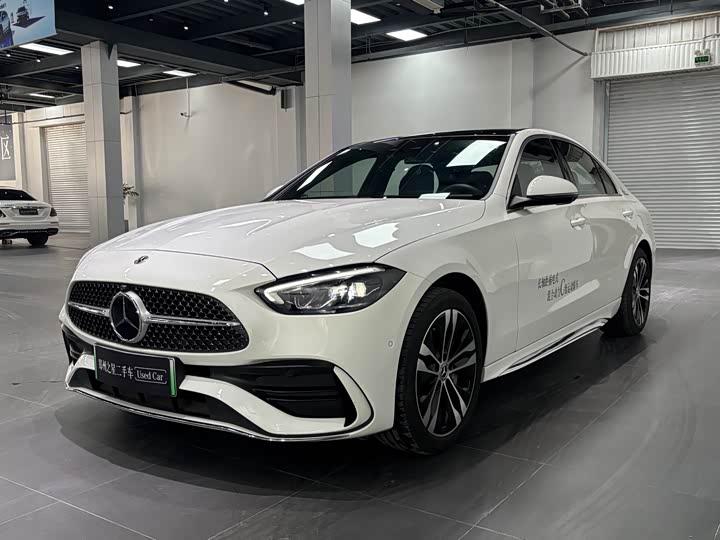 Фото 1 - Mercedes-Benz C-Class Hybrid