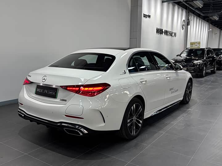 Фото 3 - Mercedes-Benz C-Class Hybrid