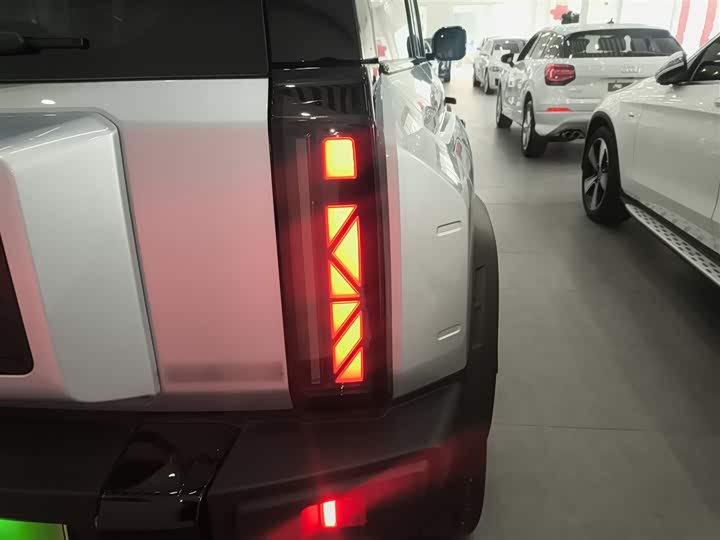 Фото 8 - Chery Fulwin X3L