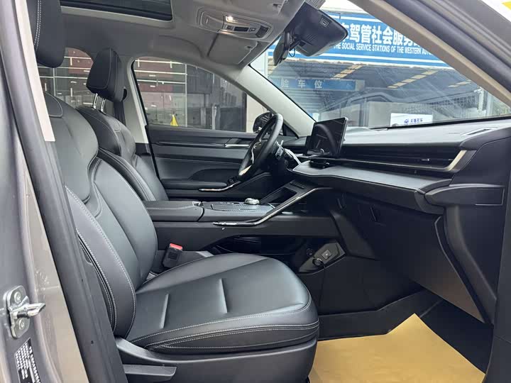 Фото 6 - Haval H6