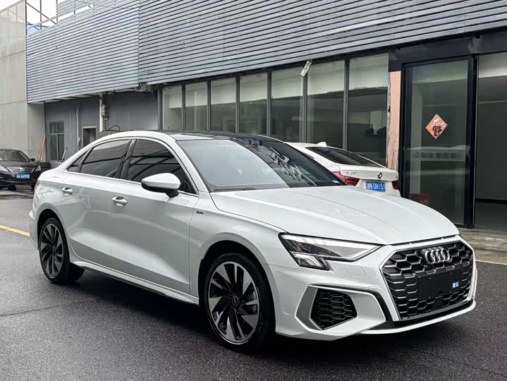 Фото 3 - Audi A3