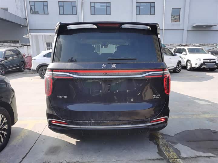 Фото 6 - Hongqi HQ9 Hybrid