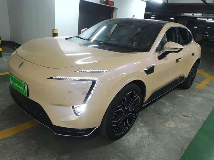 Фото 1 - Avatr 11