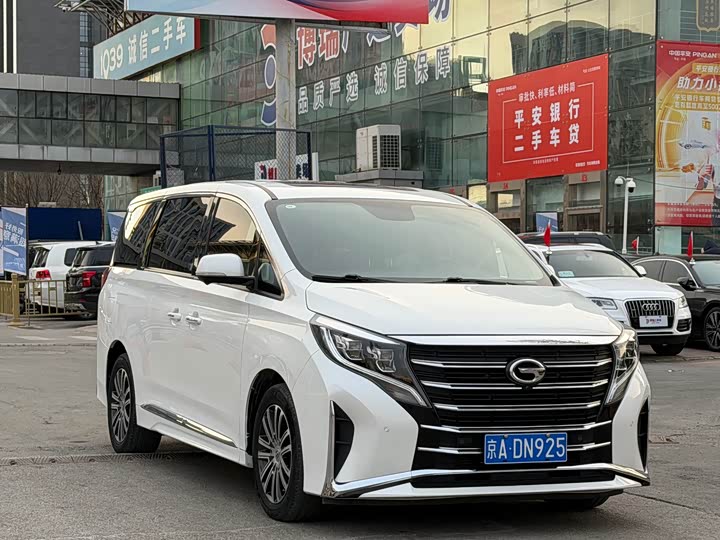 Фото 3 - GAC Trumpchi M8