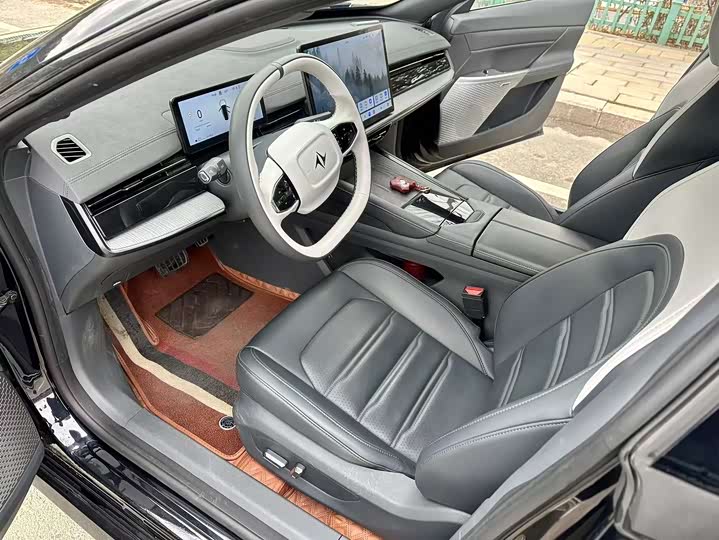 Фото 5 - Dongfeng Yipai eπ 007