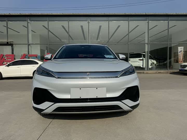 Фото 2 - BYD Yuan Plus