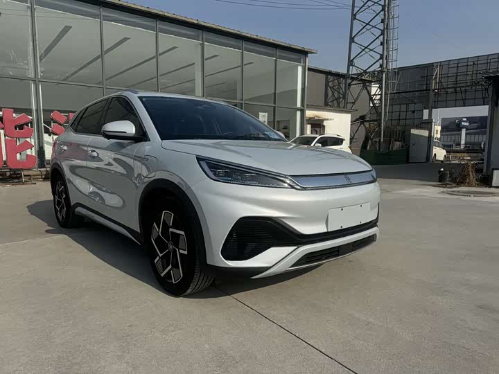 Фото 3 - BYD Yuan Plus