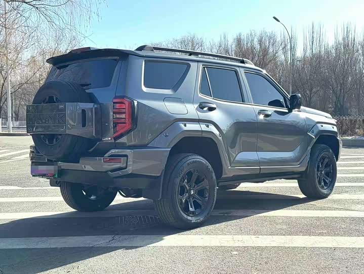 Фото 2 - Tank 400 Hybrid