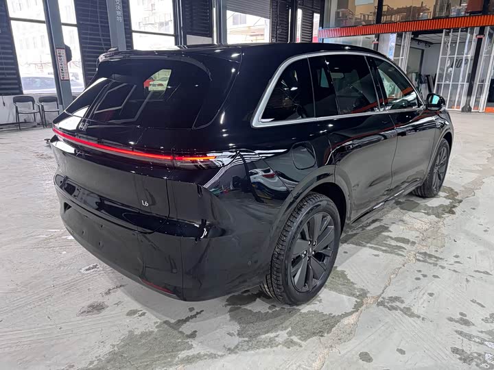 Фото 6 - LiXiang L6