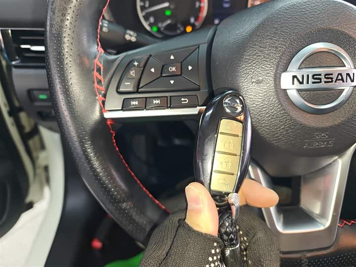 Фото 9 - Nissan Sylphy