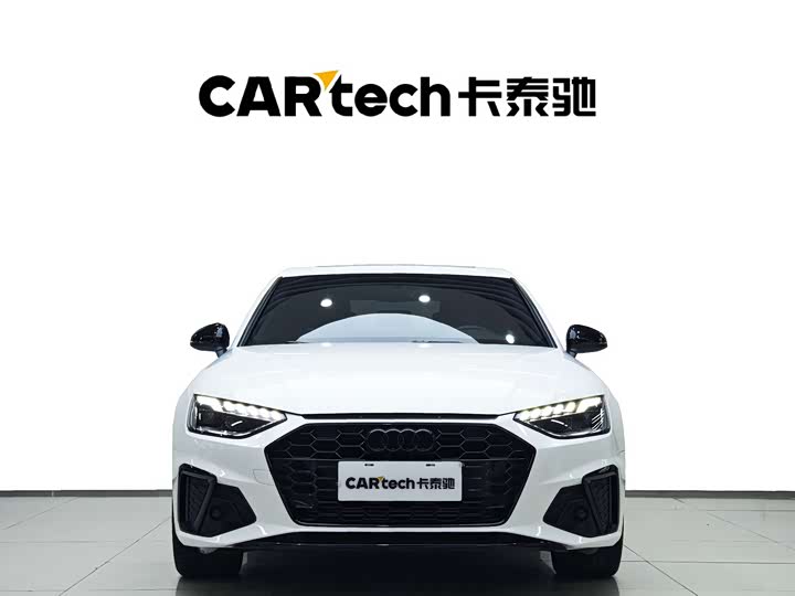 Фото 2 - Audi A4L