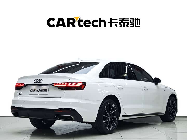 Фото 4 - Audi A4L