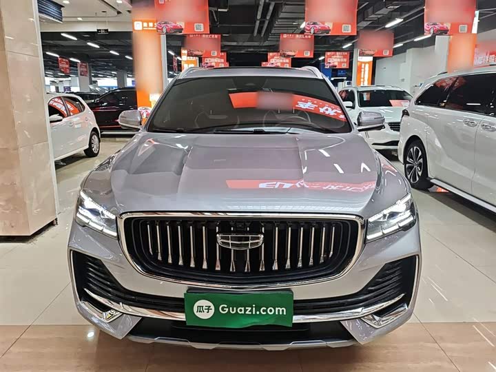 Фото 3 - Geely Monjaro